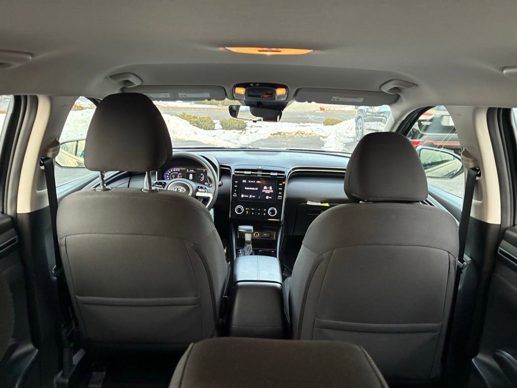 Used 2023 Hyundai Tucson SE image 13