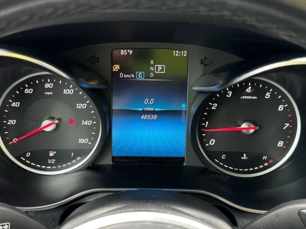 Used 2022 Mercedes-Benz GLC 300 image 34