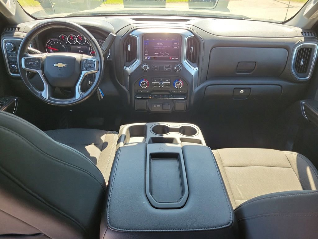 Used 2020 Chevrolet Silverado 1500 LT w/ Fleet Comfort Package AWD/4WD image 12