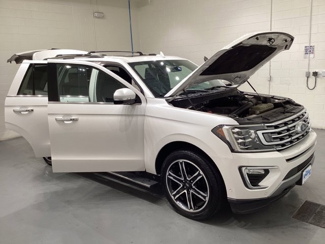 Used 2019 Ford Expedition Limited w/ Special Edition Package AWD/4WD image 11