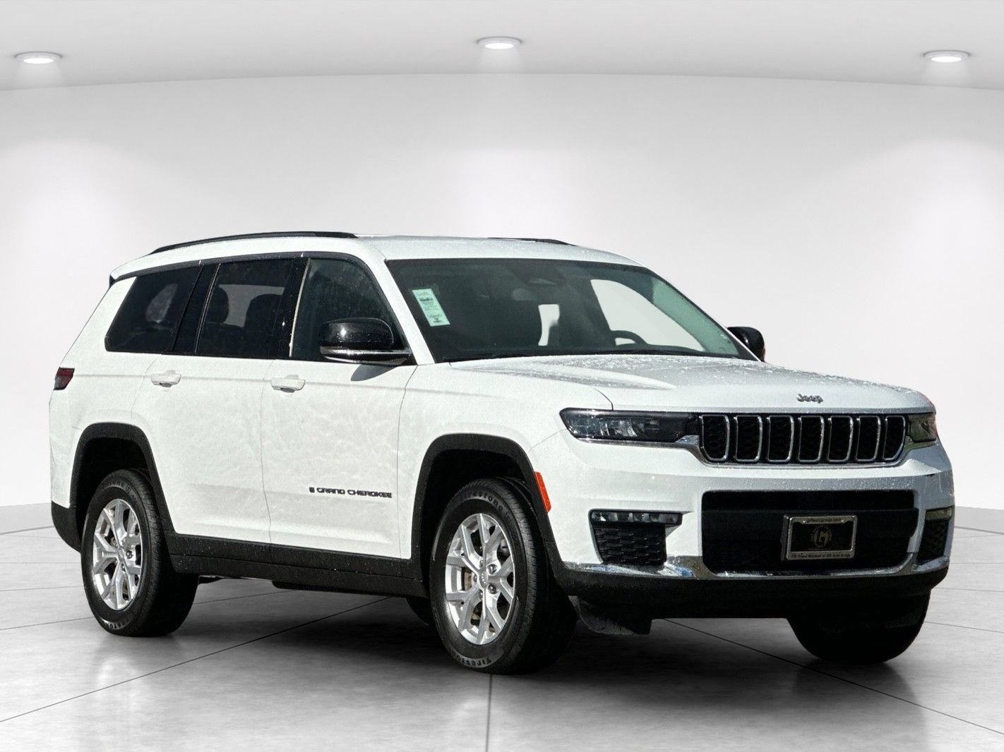 Used 2023 Jeep Grand Cherokee L Limited AWD/4WD image 8