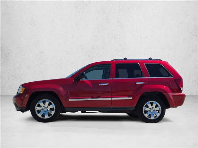 Used 2010 Jeep Grand Cherokee Limited w/ Trailer Tow Group IV AWD/4WD image 9