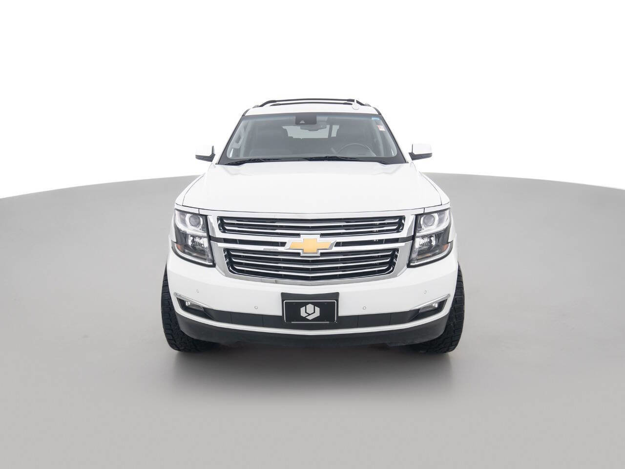 Used 2018 Chevrolet Tahoe Premier AWD/4WD image 2