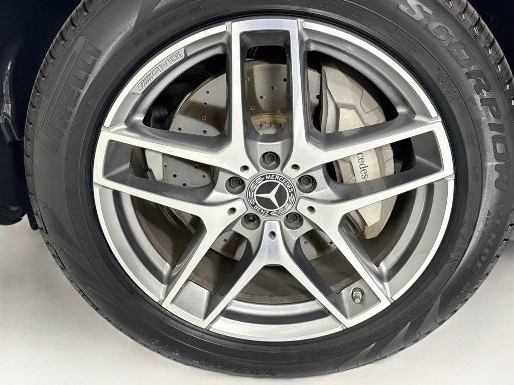 Used 2019 Mercedes-Benz GLC 300 image 30