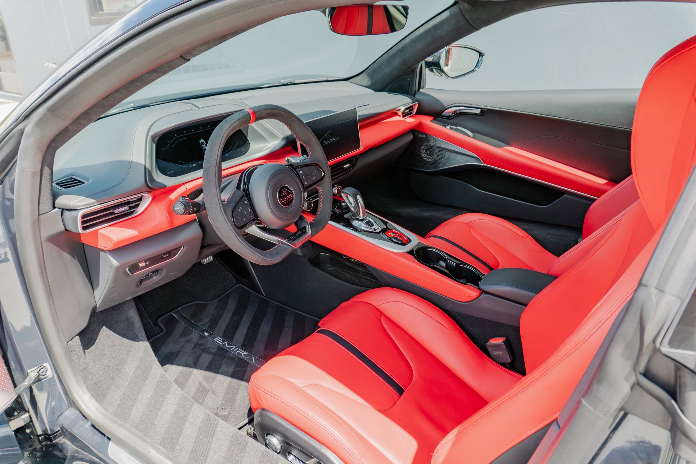 Used 2024 Lotus Emira First Edition image 46