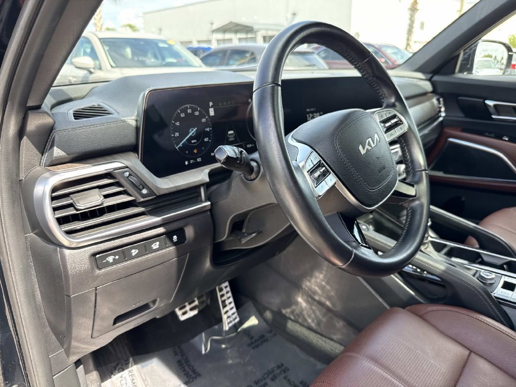 Used 2023 Kia Telluride SX FWD image 25