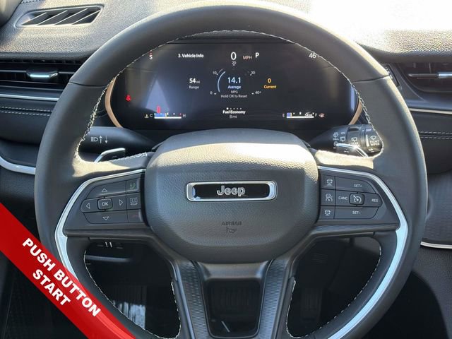 New 2025 Jeep Grand Cherokee Altitude image 8