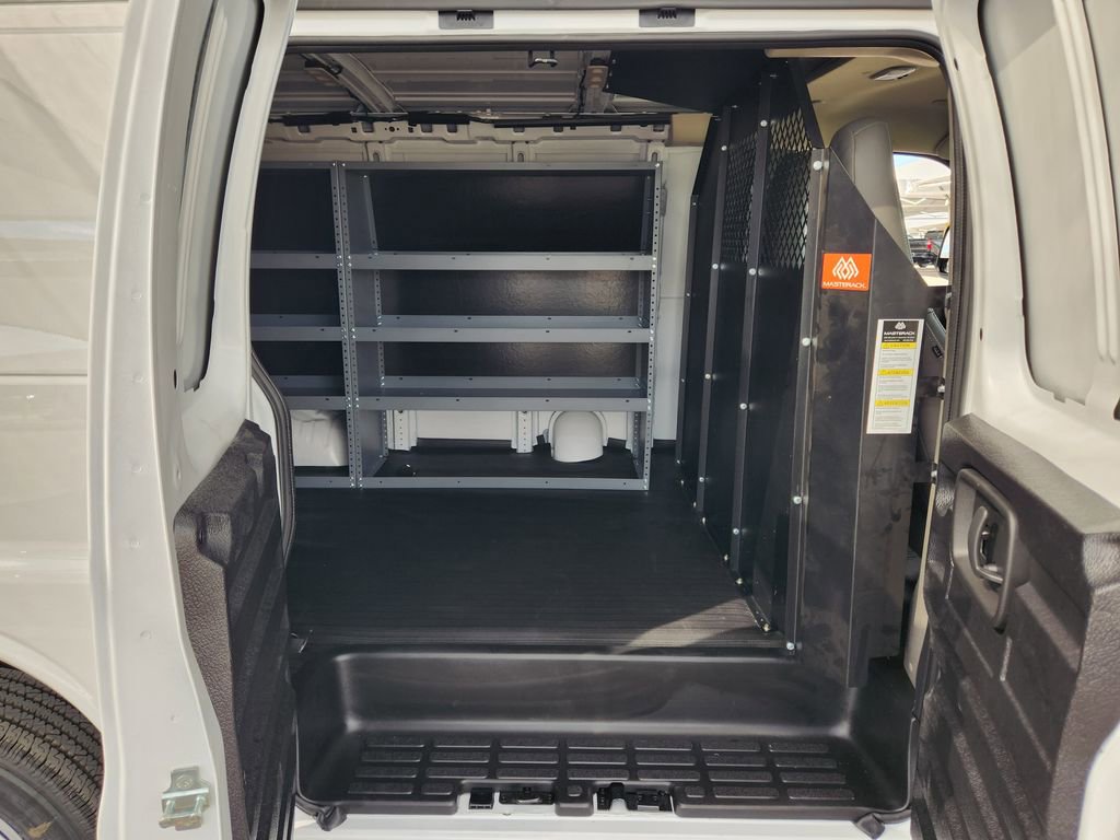 New 2025 Chevrolet Express 2500 w/ Driver Convenience Package image 18