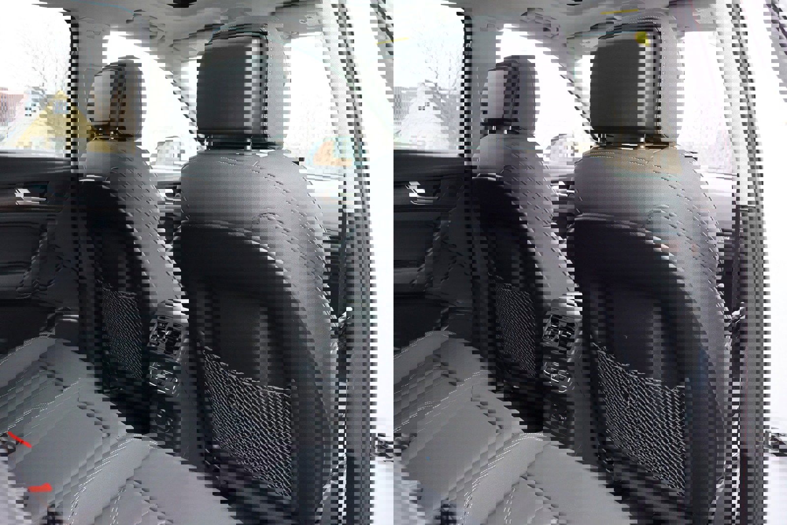 Used 2022 Audi Q5 e Premium w/ Convenience Package image 18