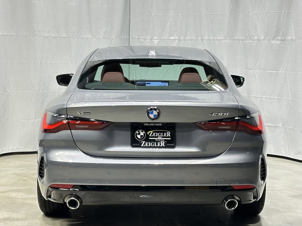 Used 2025 BMW 430i xDrive Coupe w/ Convenience Package image 6