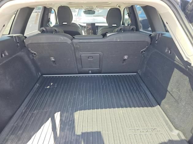 Used 2026 Volvo XC60 B5 Plus AWD/4WD image 13