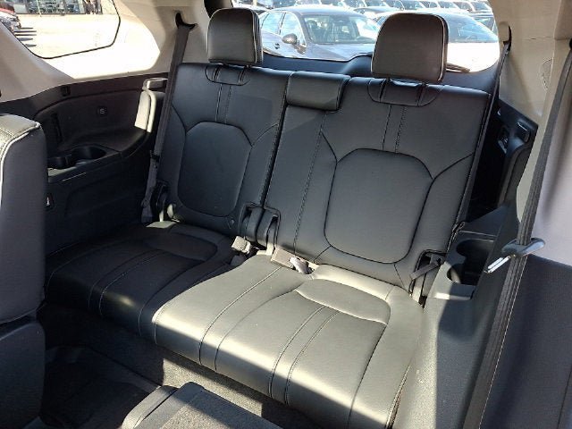 Used 2023 Honda Pilot Elite image 11