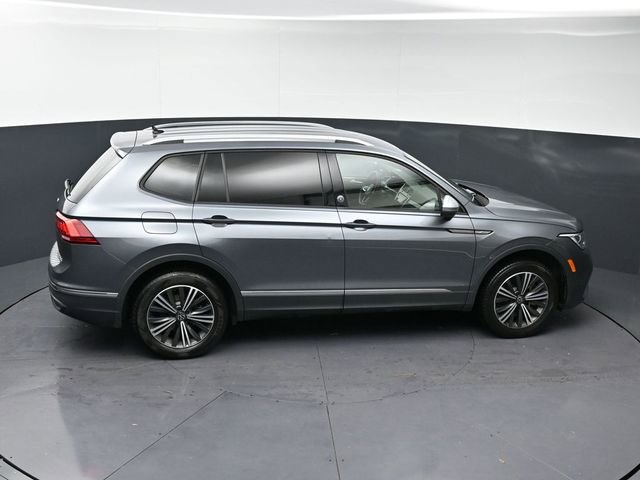 Used 2024 Volkswagen Tiguan Wolfsburg Edition image 30