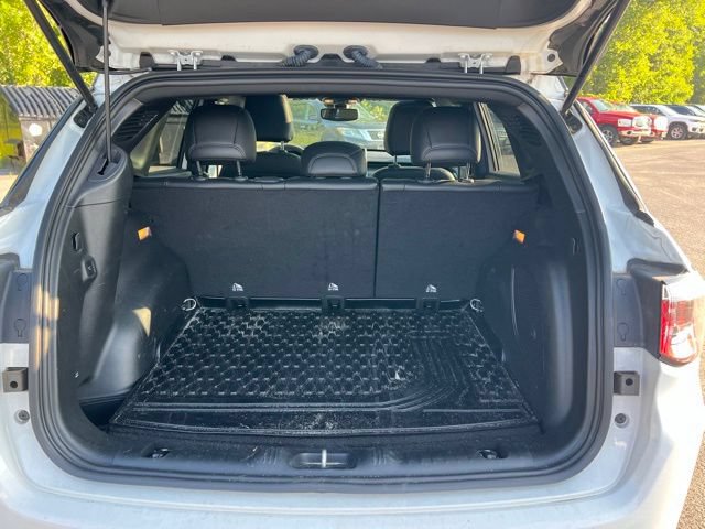 Used 2023 Jeep Compass Latitude w/ Sun and Sound Group AWD/4WD image 20