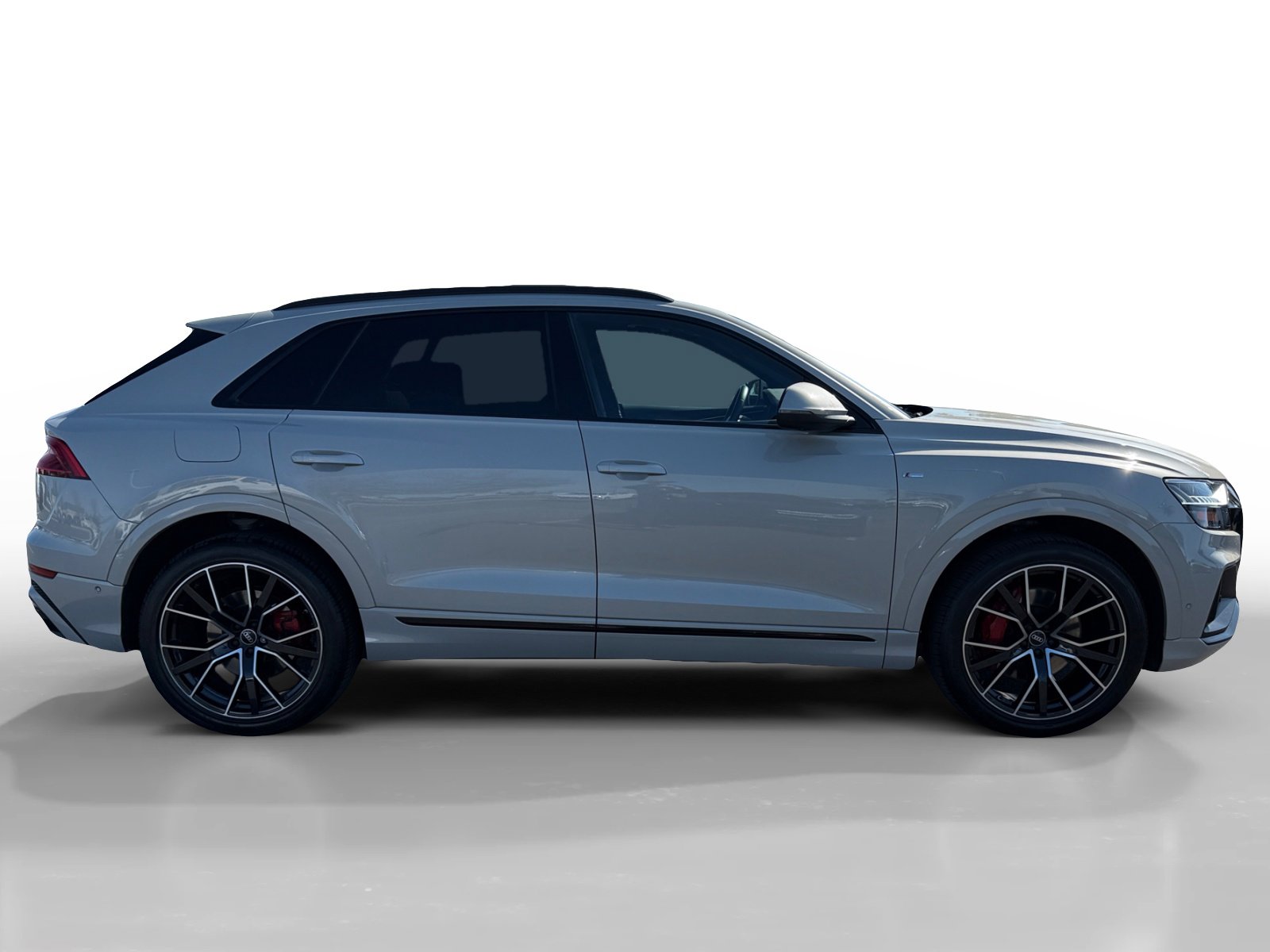 Used 2023 Audi Q8 Premium Plus w/ Premium Plus Package image 6