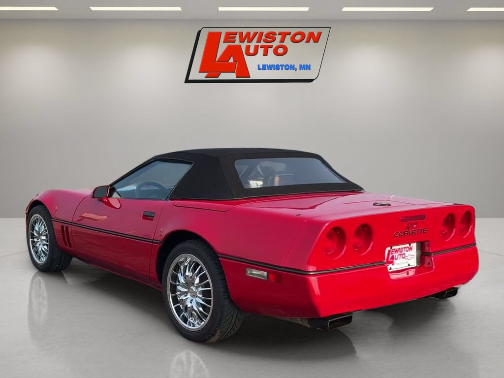 Used 1989 Chevrolet Corvette Convertible RWD image 3