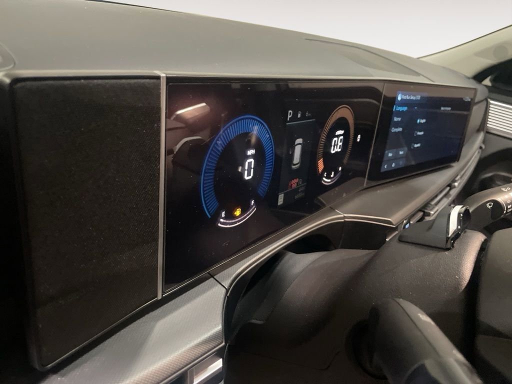 Certified 2024 Hyundai Santa Fe XRT image 25