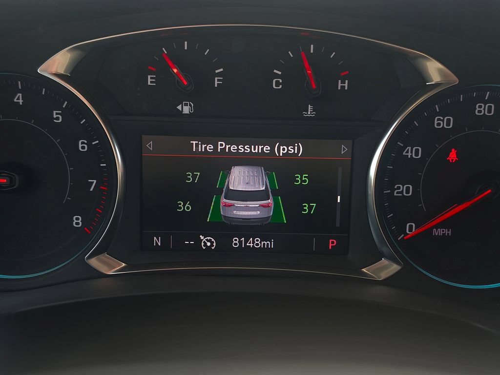 Used 2023 Chevrolet Traverse LT FWD image 33