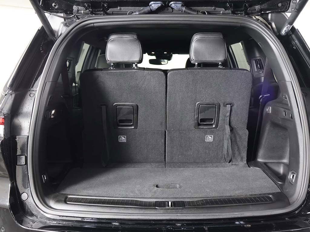 Used 2024 Jeep Grand Cherokee L Laredo image 19