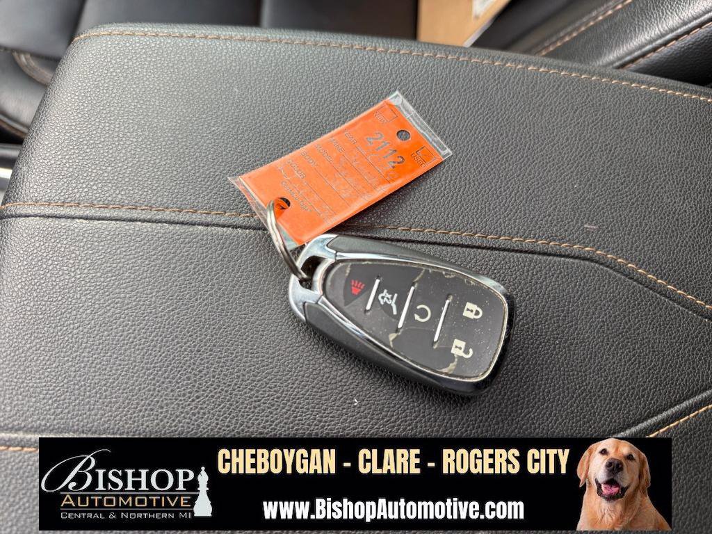 Used 2019 Chevrolet Traverse LT w/ LT Premium Package image 14