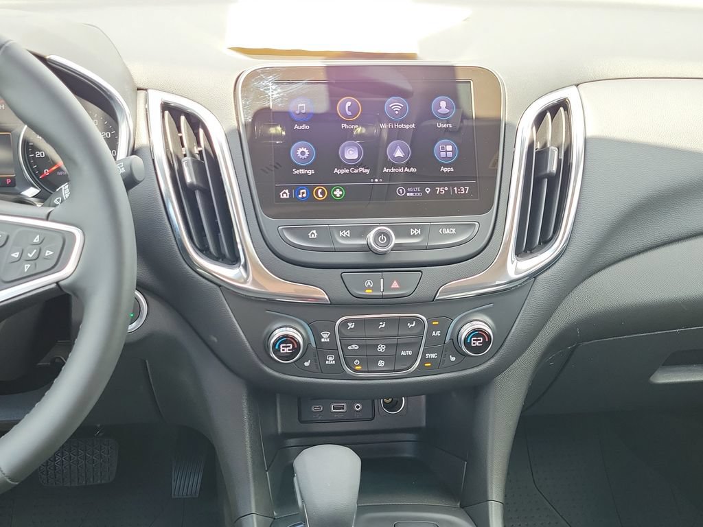Used 2024 Chevrolet Equinox LT FWD image 31