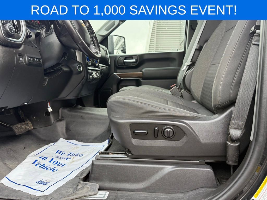 Used 2021 Chevrolet Silverado 3500 LT w/ Convenience Package image 16