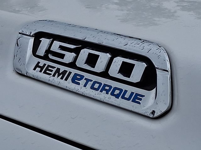 Used 2022 RAM 1500 Laramie AWD/4WD image 32