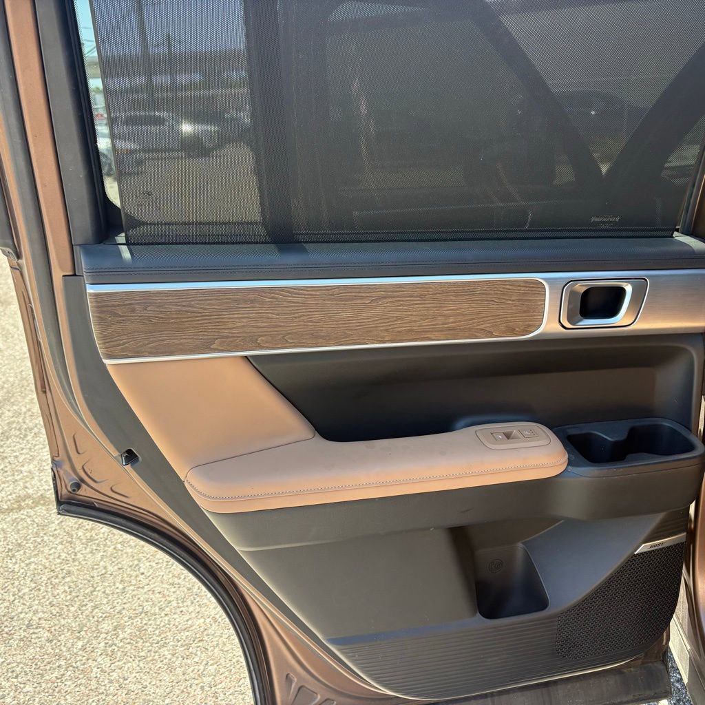 Used 2024 Hyundai Santa Fe Limited image 12