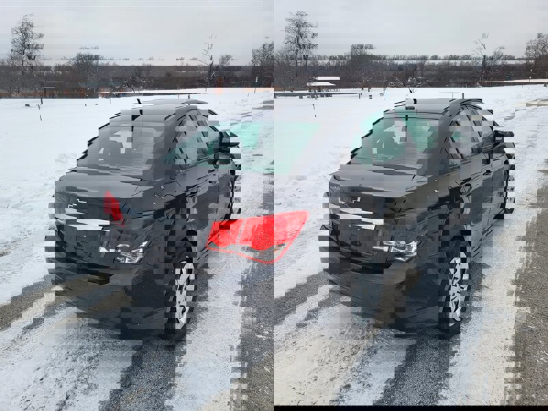 Used 2013 Chevrolet Cruze LS image 7