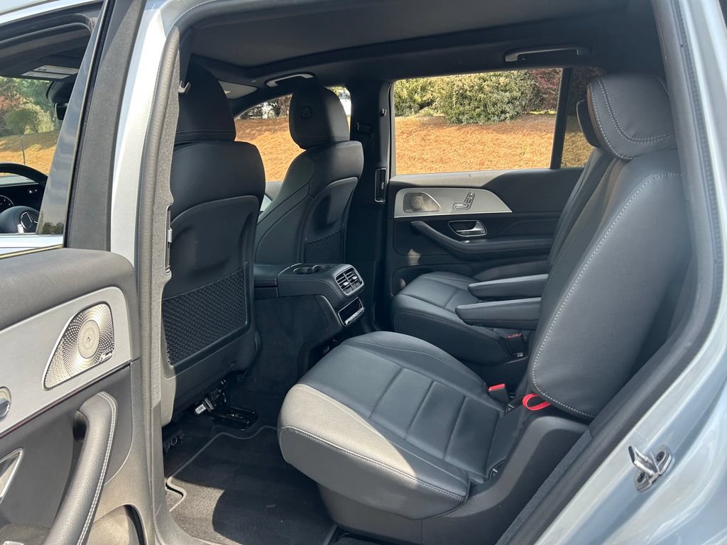Used 2025 Mercedes-Benz GLS 450 4MATIC image 51
