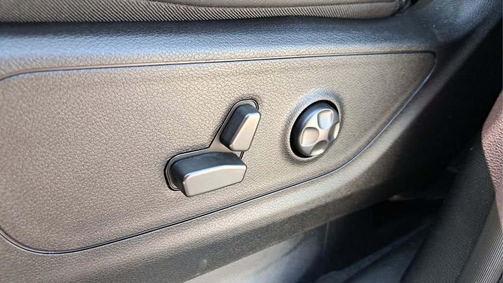 Used 2022 RAM 1500 TRX w/ TRX Level 2 Equipment Group image 19