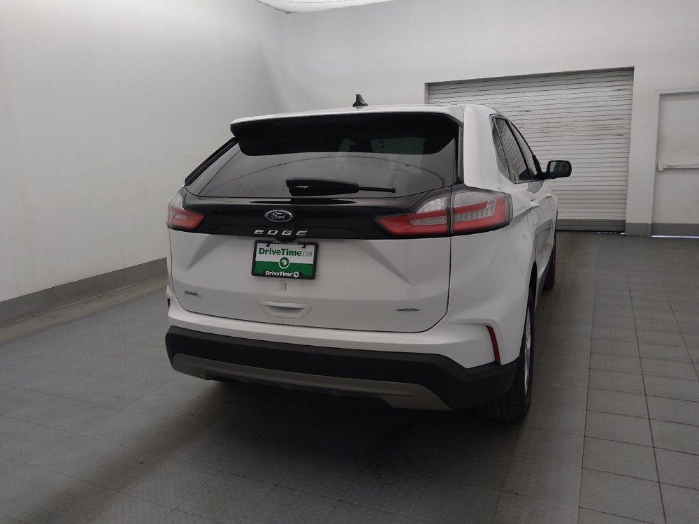 Used 2024 Ford Edge SEL image 7