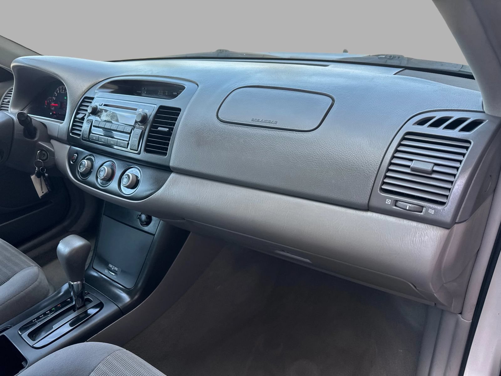 Used 2005 Toyota Camry LE FWD image 42