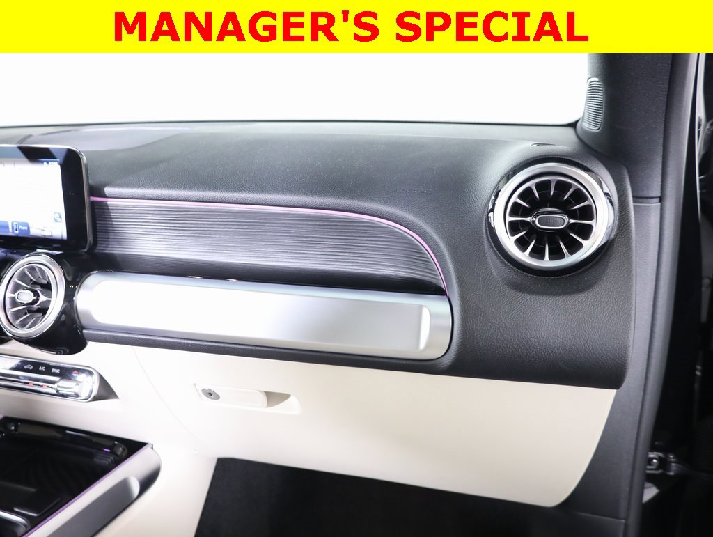 Certified 2025 Mercedes-Benz GLB 250 4MATIC image 47