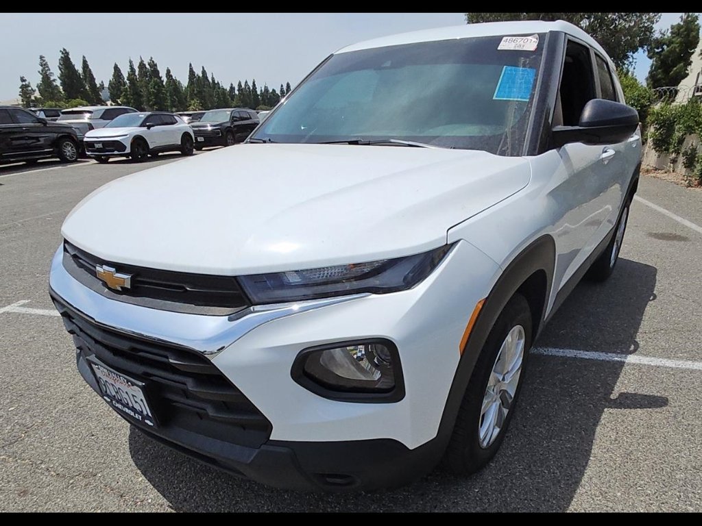 Used 2022 Chevrolet TrailBlazer LS FWD image 3
