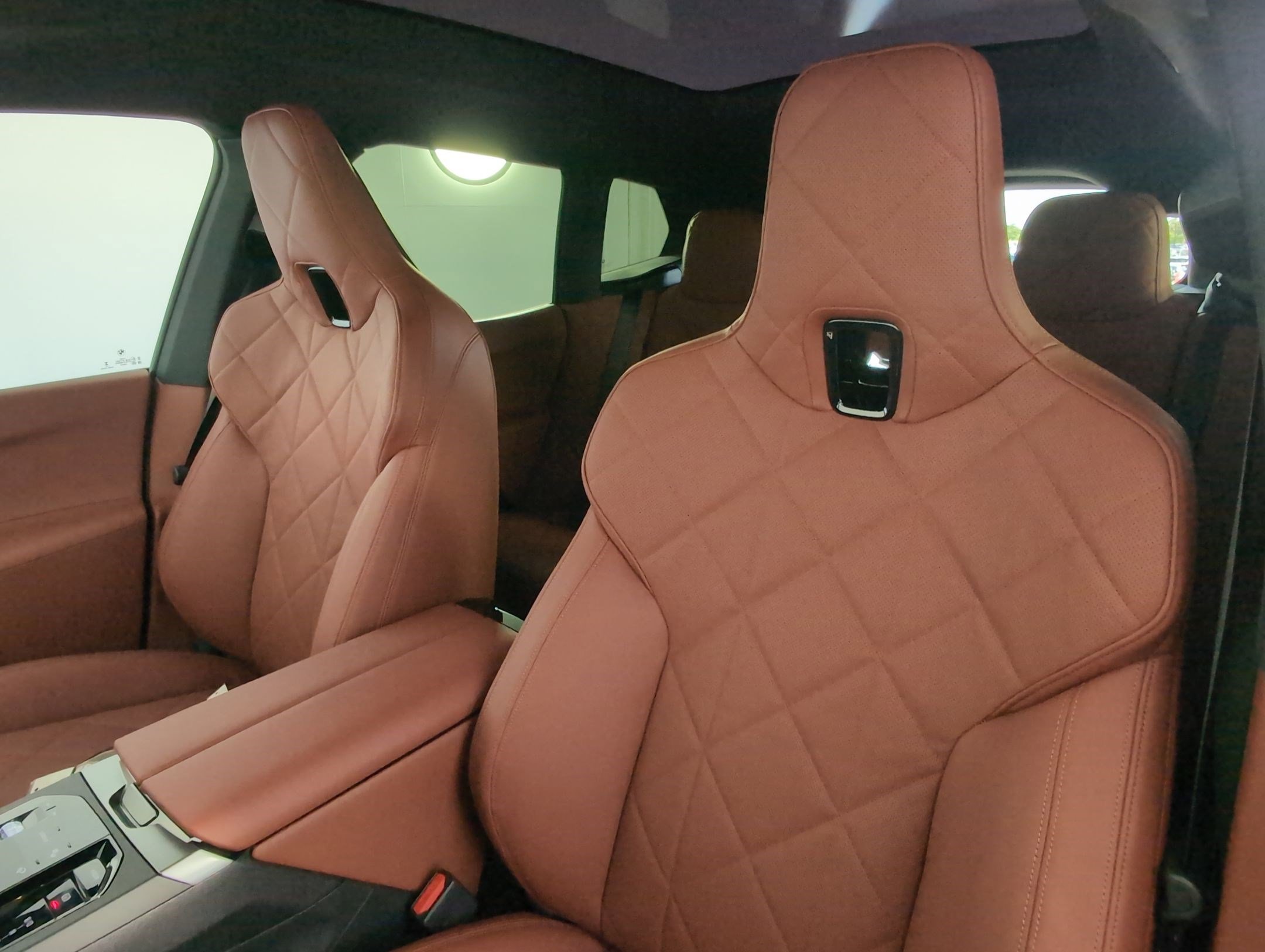 Used 2026 BMW iX xDrive45 w/ M Sport Package image 23