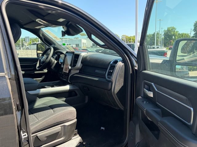 New 2026 RAM 3500 Big Horn AWD/4WD image 28