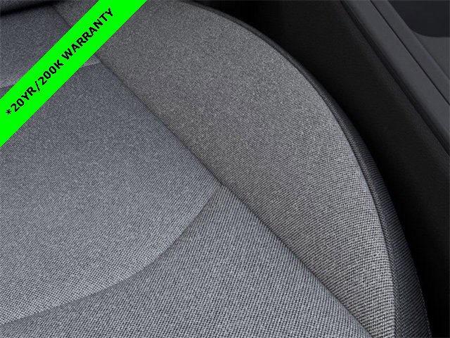 New 2025 Kia K4 LXS image 24