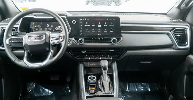 Used 2025 GMC Canyon Elevation image 14