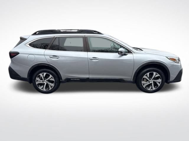 Used 2022 Subaru Outback Limited image 6