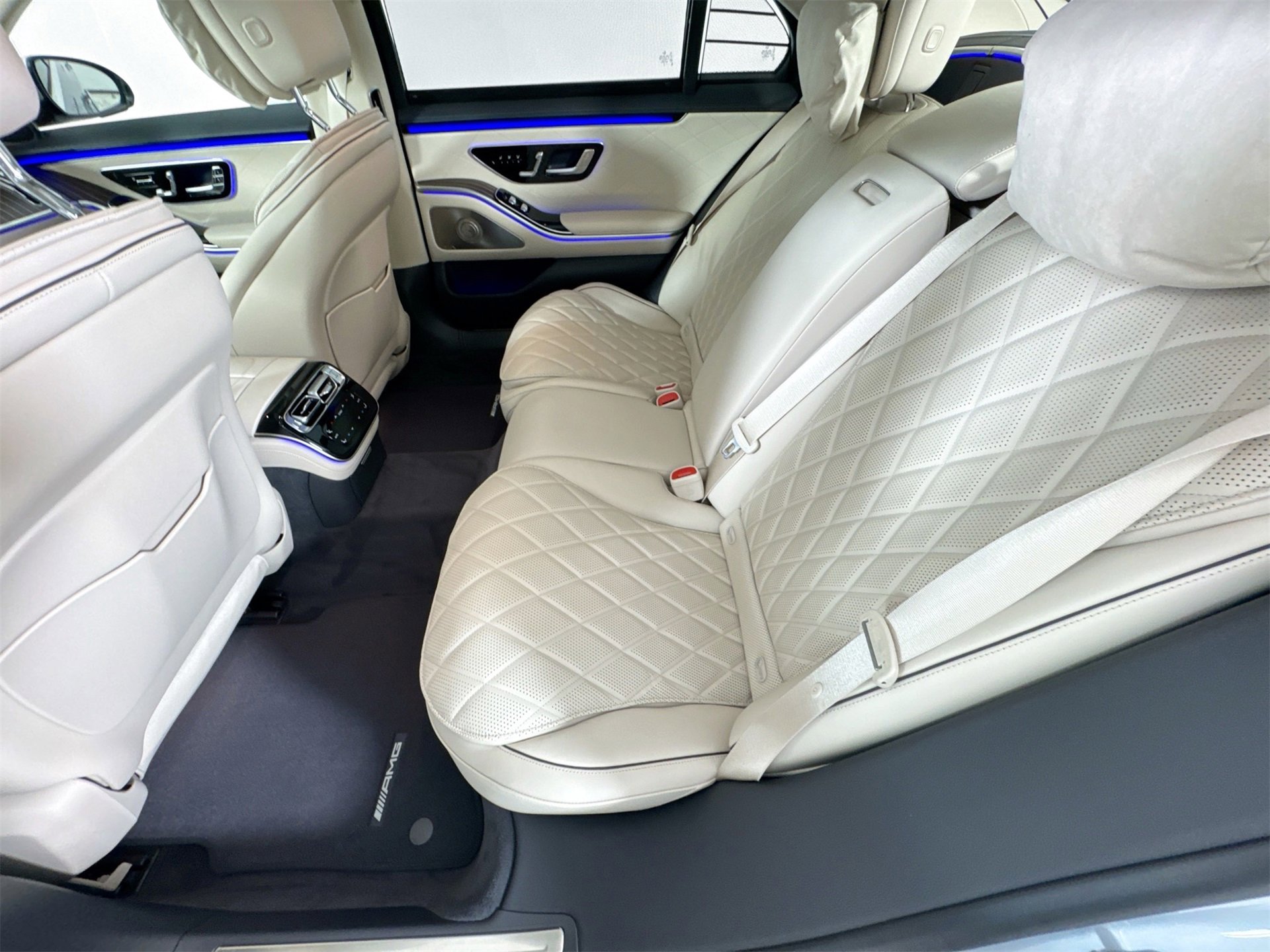 New 2026 Mercedes-Benz S 580 4MATIC Sedan image 27
