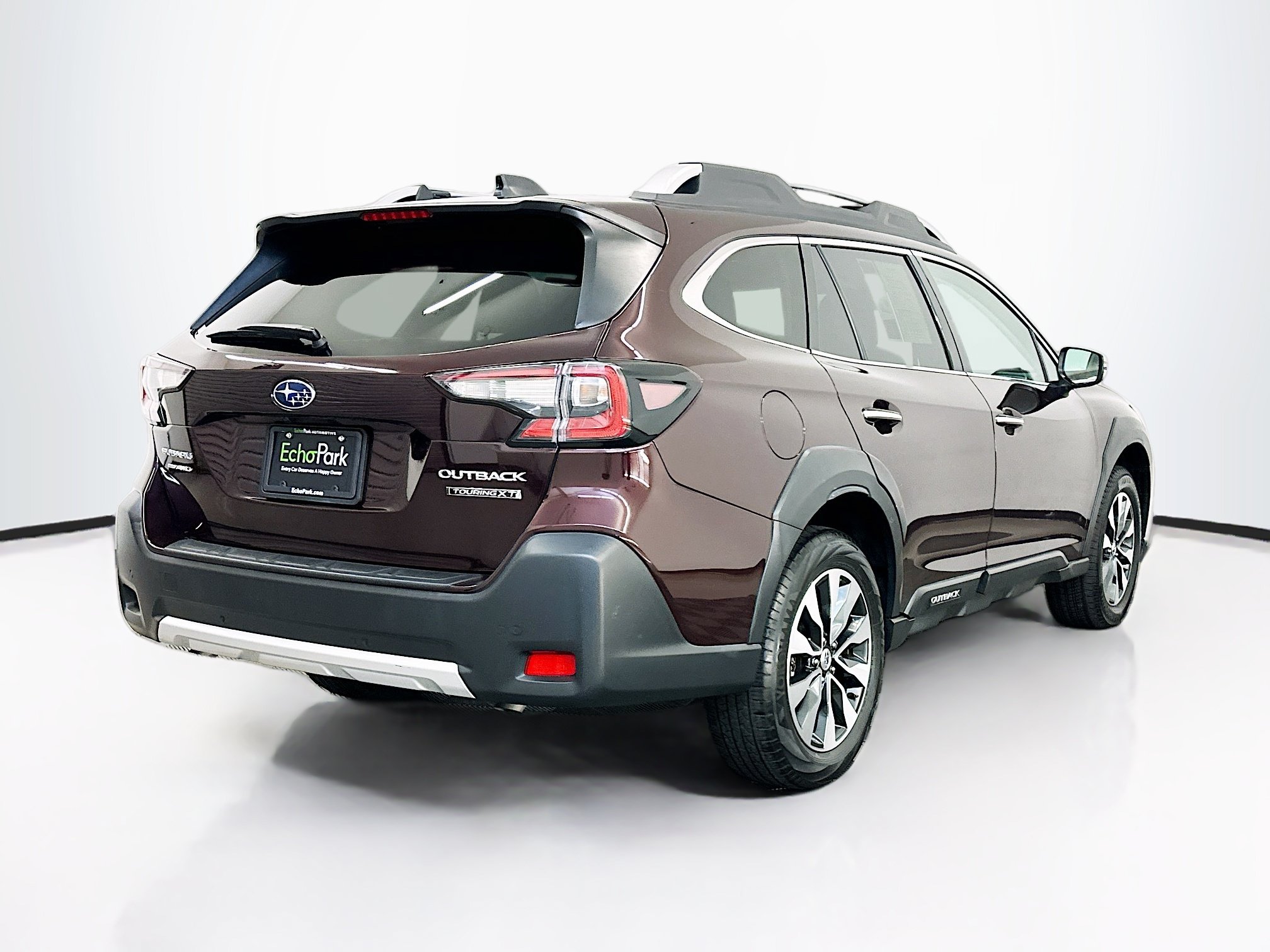 Used 2024 Subaru Outback Touring XT AWD/4WD image 9