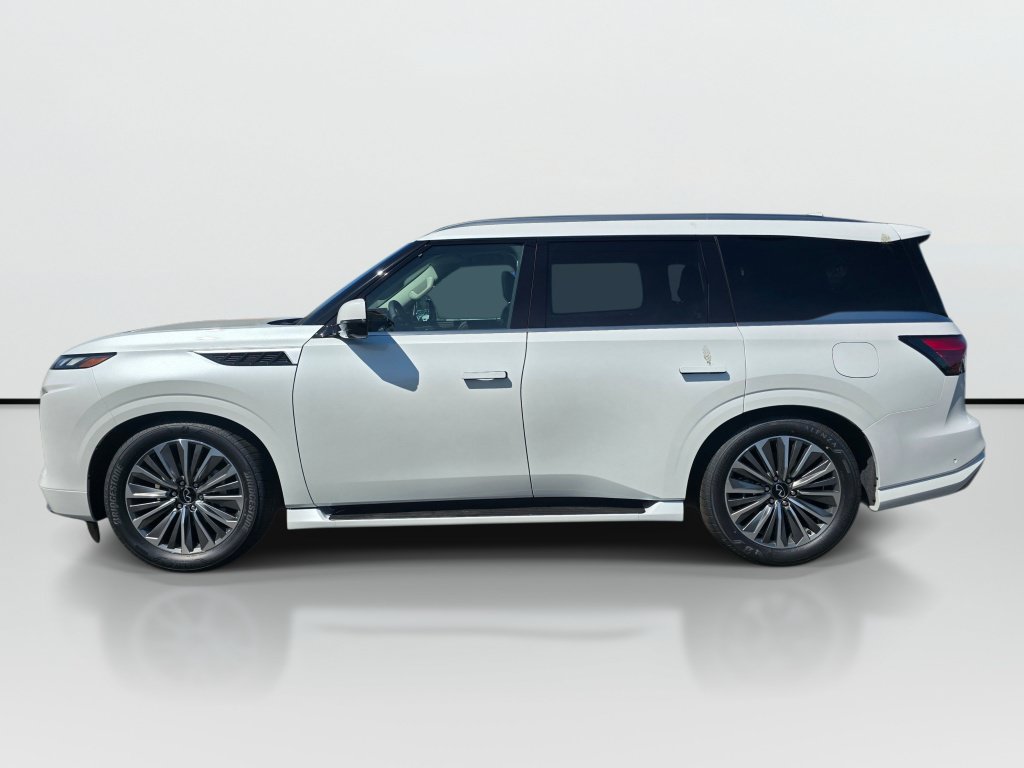New 2027 INFINITI QX80 Luxe AWD/4WD image 2