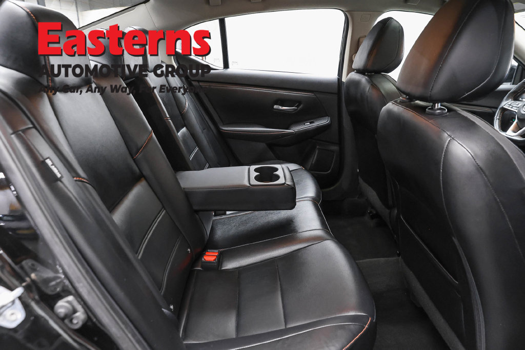 Used 2022 Nissan Sentra SR w/ SR Premium Package FWD image 26