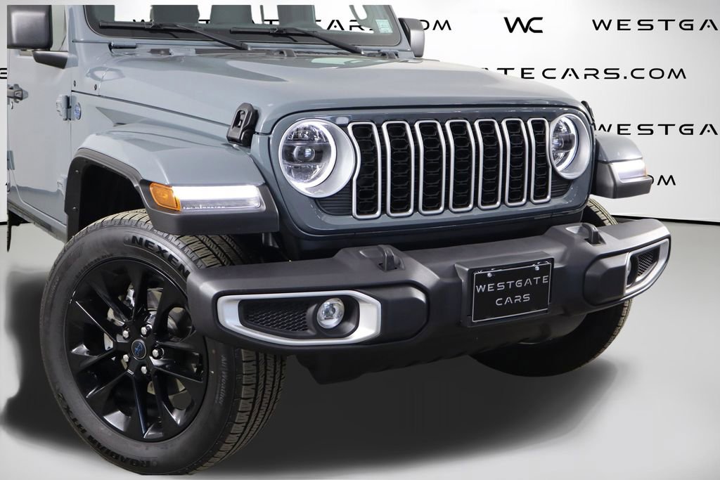 Used 2025 Jeep Wrangler Unlimited Sahara w/ Safety Group image 48