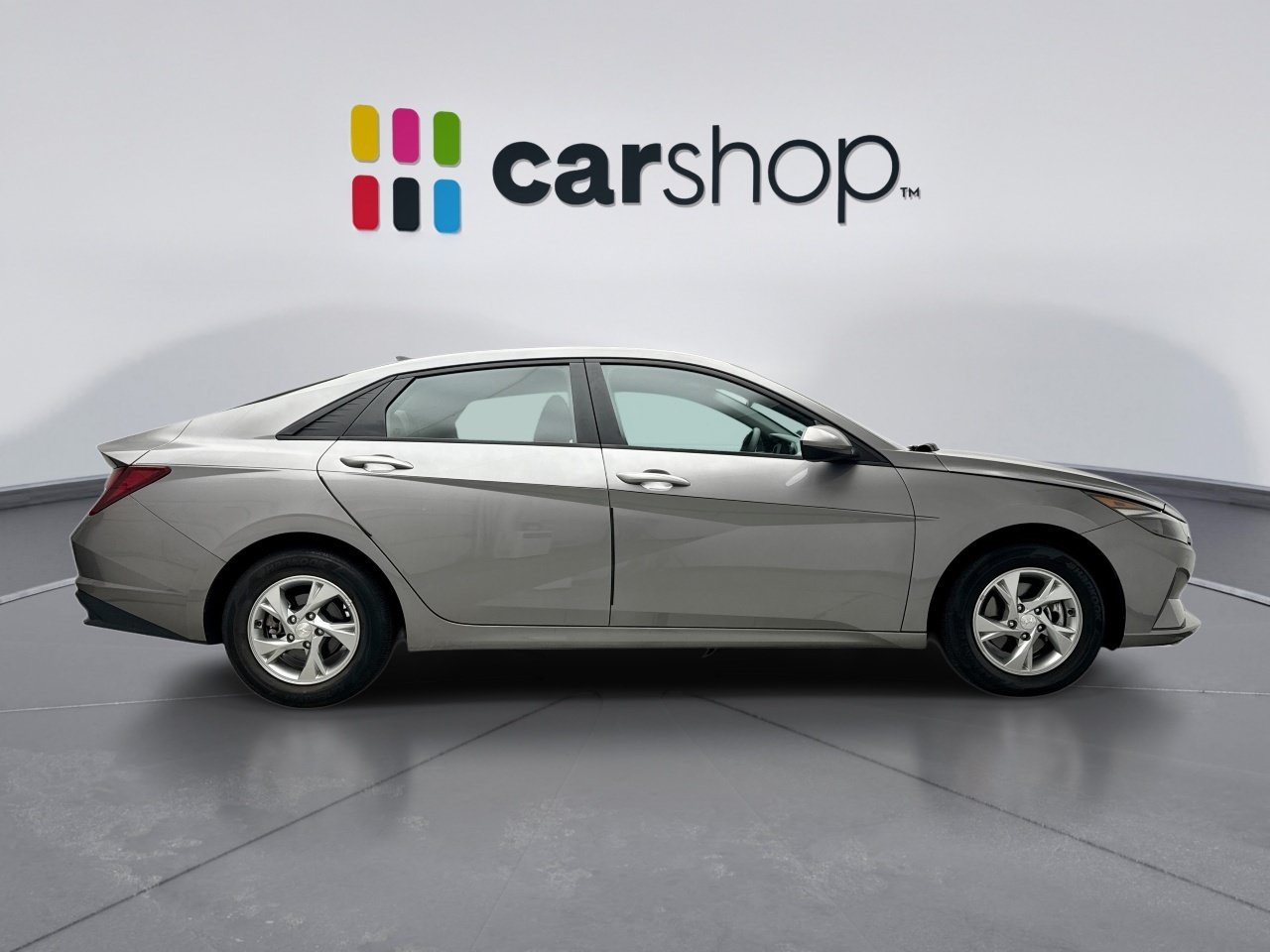 Used 2023 Hyundai Elantra SE w/ Cargo Package FWD image 6