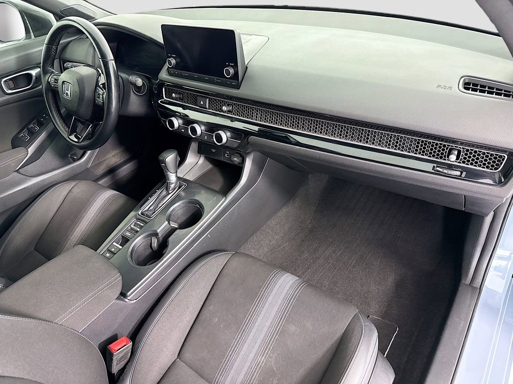 Used 2023 Honda Civic Sport image 17