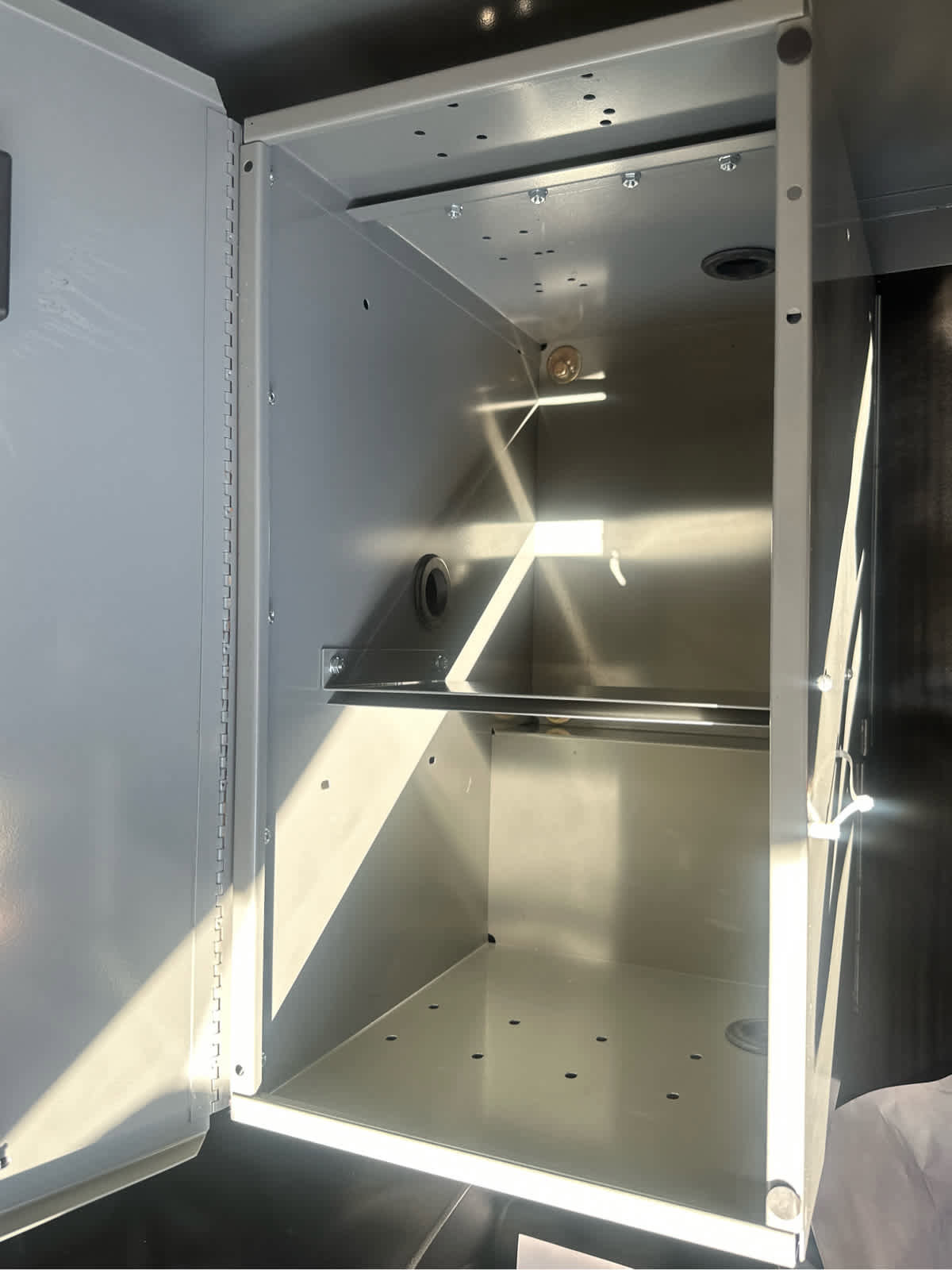 Used 2020 Chevrolet Express 3500 Extended w/ Driver Convenience Package image 34