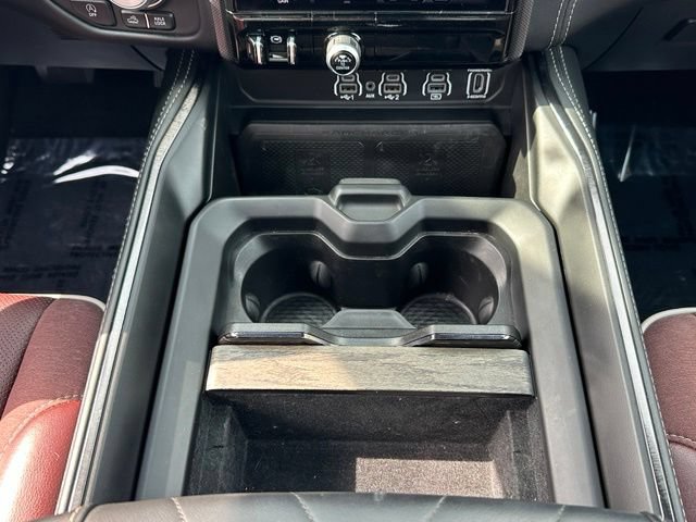 Used 2025 RAM 1500 Limited AWD/4WD image 36