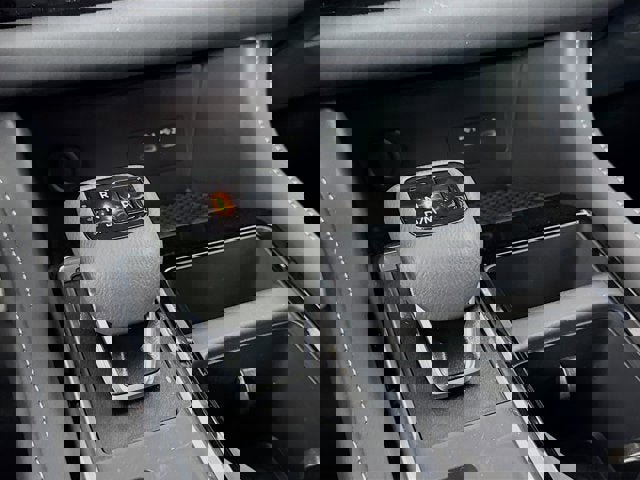 New 2026 Nissan Pathfinder SV image 14